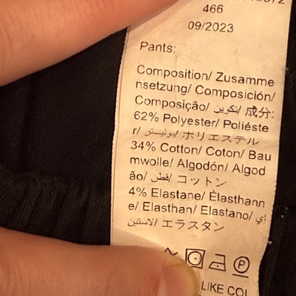 3/$12 SHEIN Pink and Black Soft & Cozy Set (7) - Picture 6 of 7